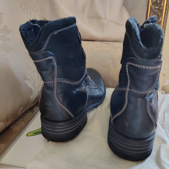 Josef Seibel Sandra Black Leather Boots Womens 9 1/2 Lace-Up Fleece Lined Combat - Picture 2 of 9